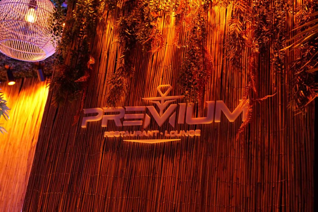 PREMIUM - Shisha Bar, Restaurant & Gaming 6