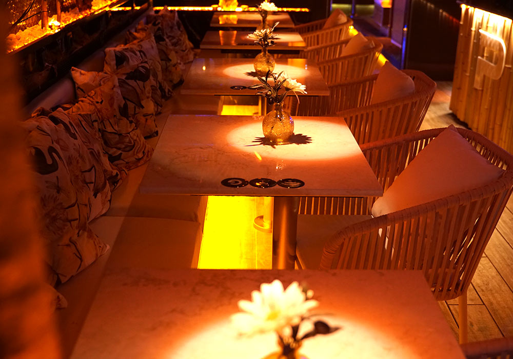PREMIUM Shisha Bar Interior